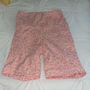 Light pink cheetah print biker shorts